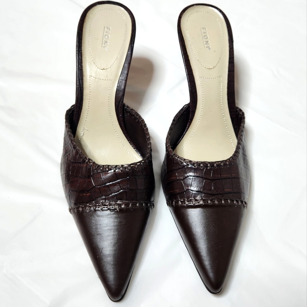 Fioni Brown Heels